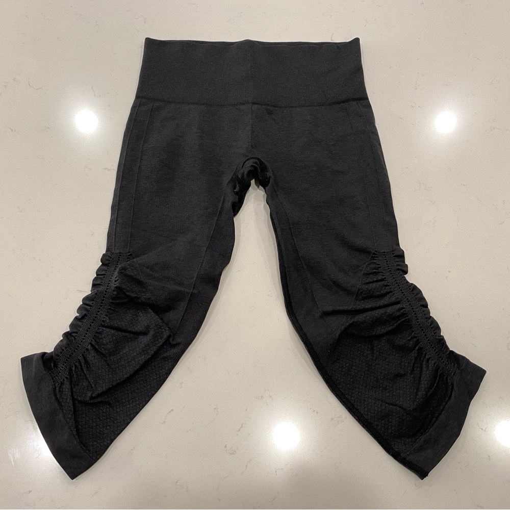 Lululemon Cropped Leggings